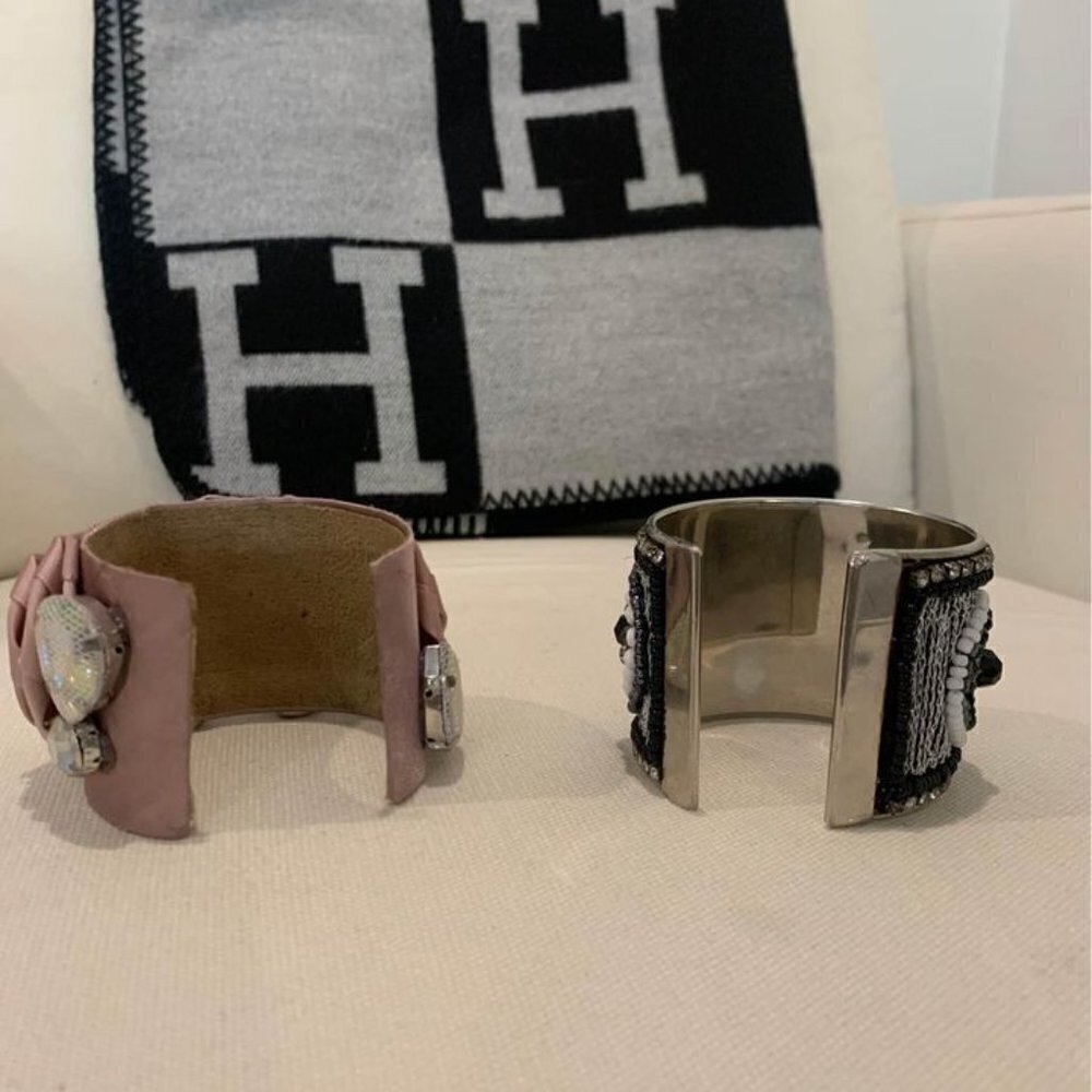 WOMAN’S adjustable cuff bracelets. - Picture 2 of 4